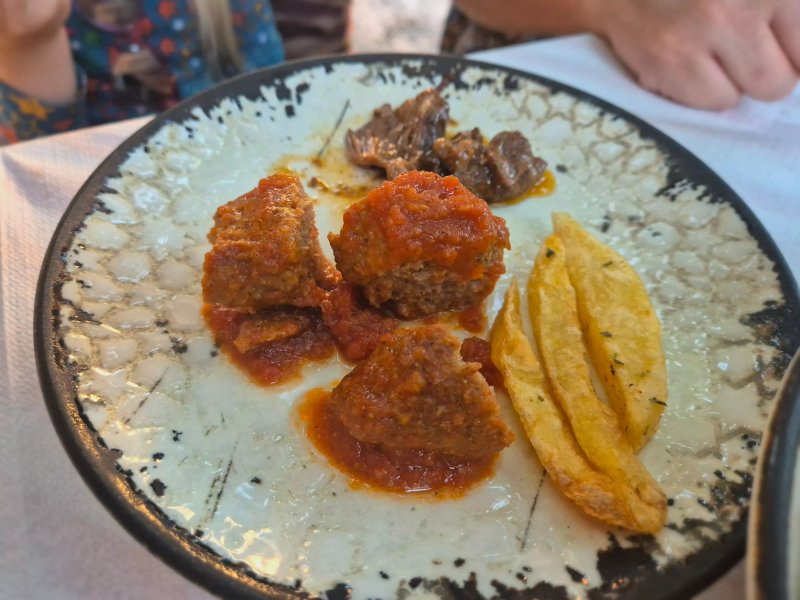 Neromilos