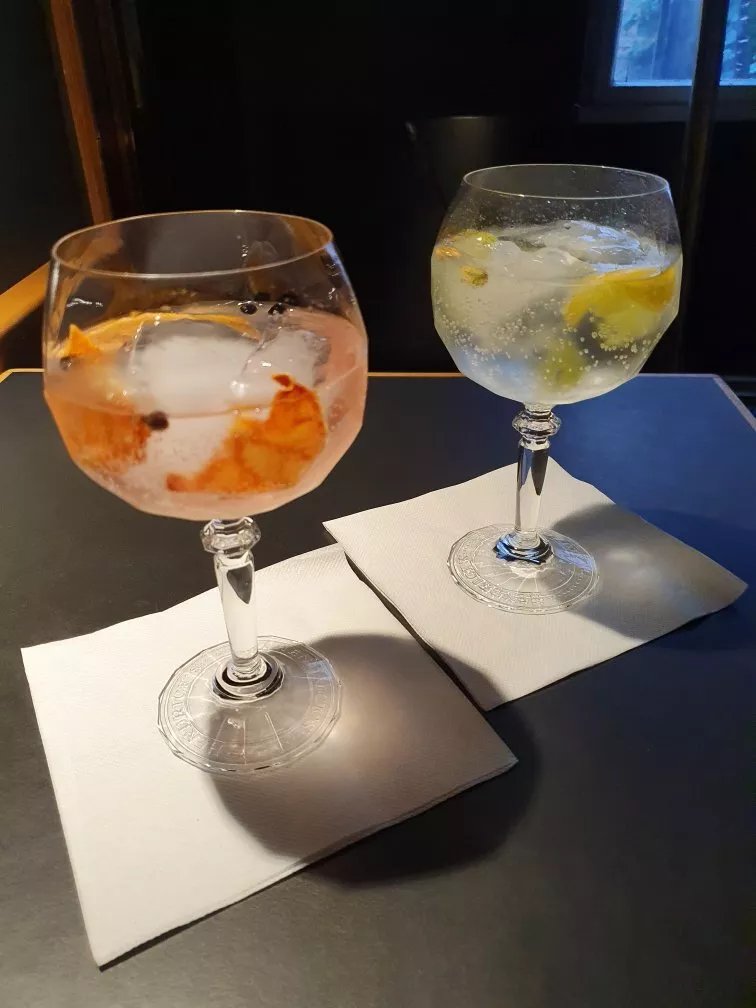 Frame Gin&tonic Bar