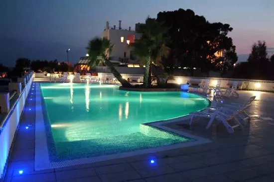 Hyencos Hotel Calos