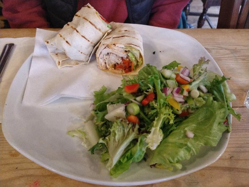 Level Cafe Bar & Grill