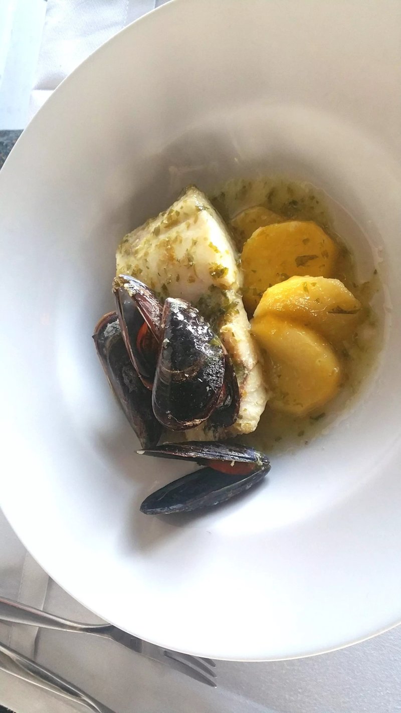 Idilicc Restaurant & Lounge