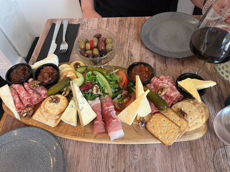 Cavanagh & Baker, Eat. Drink. Enjoy!