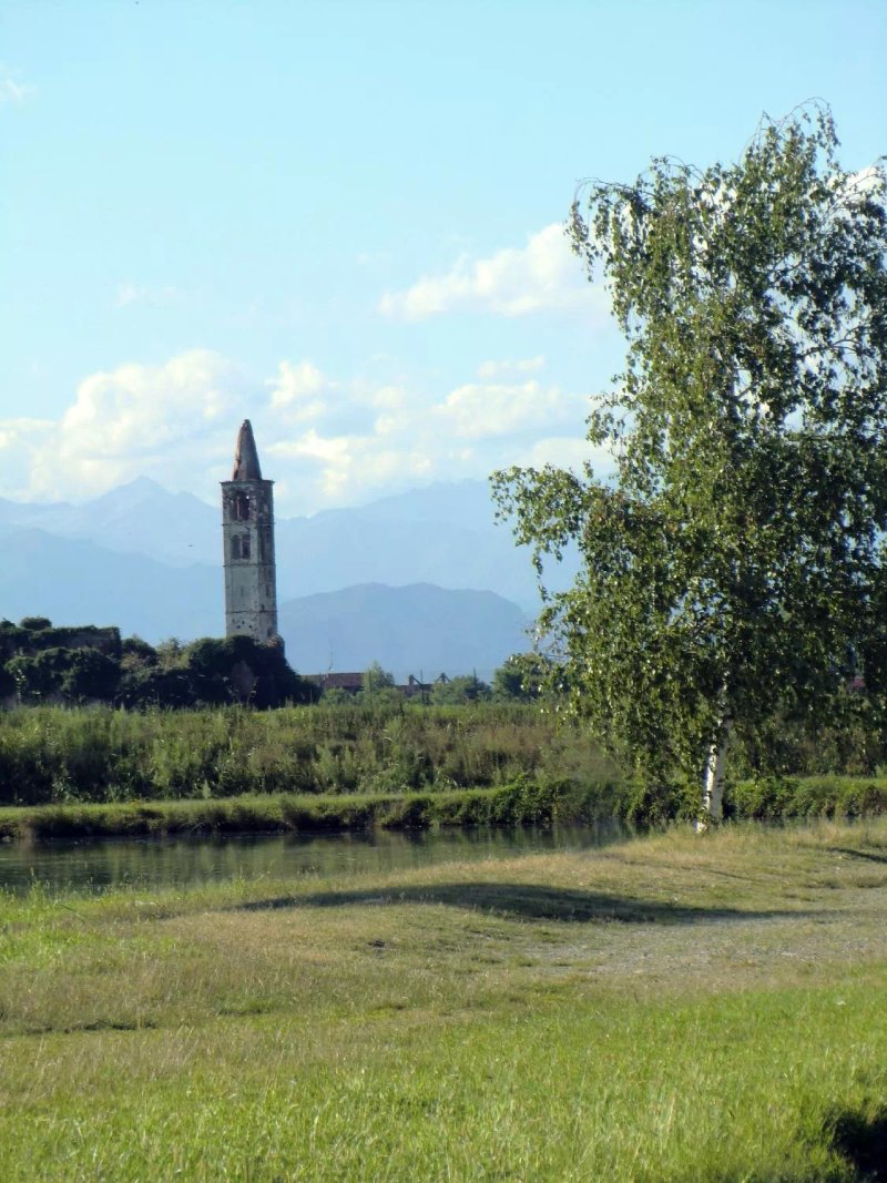 Il Laghetto Di Casaleggio