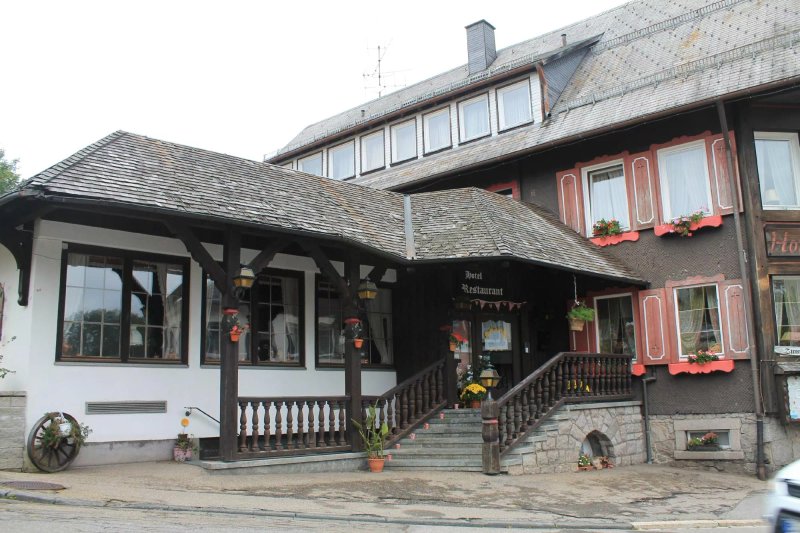 Hotel-Landgasthof Falken