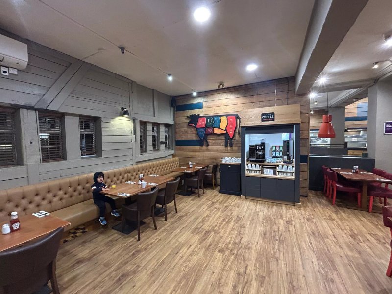 Premier Inn London Hayes, Heathrow North A4020 Hotel