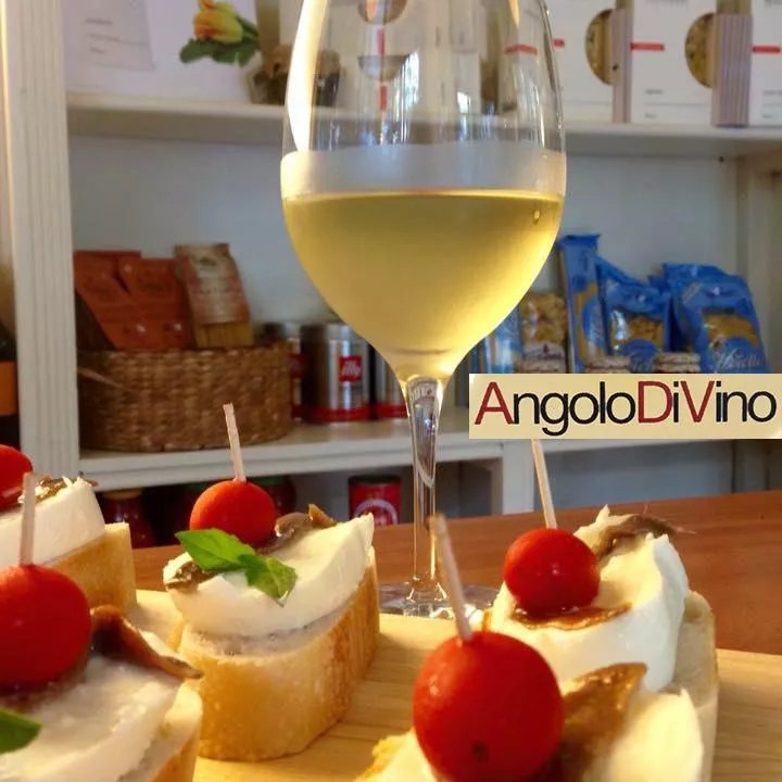 Angolo Divino