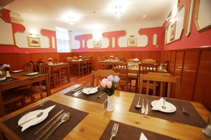 Charing Cross Hotel