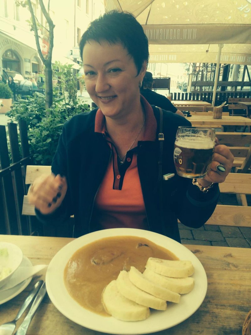 Radnicni Restaurace A Pivoteka KromEriz