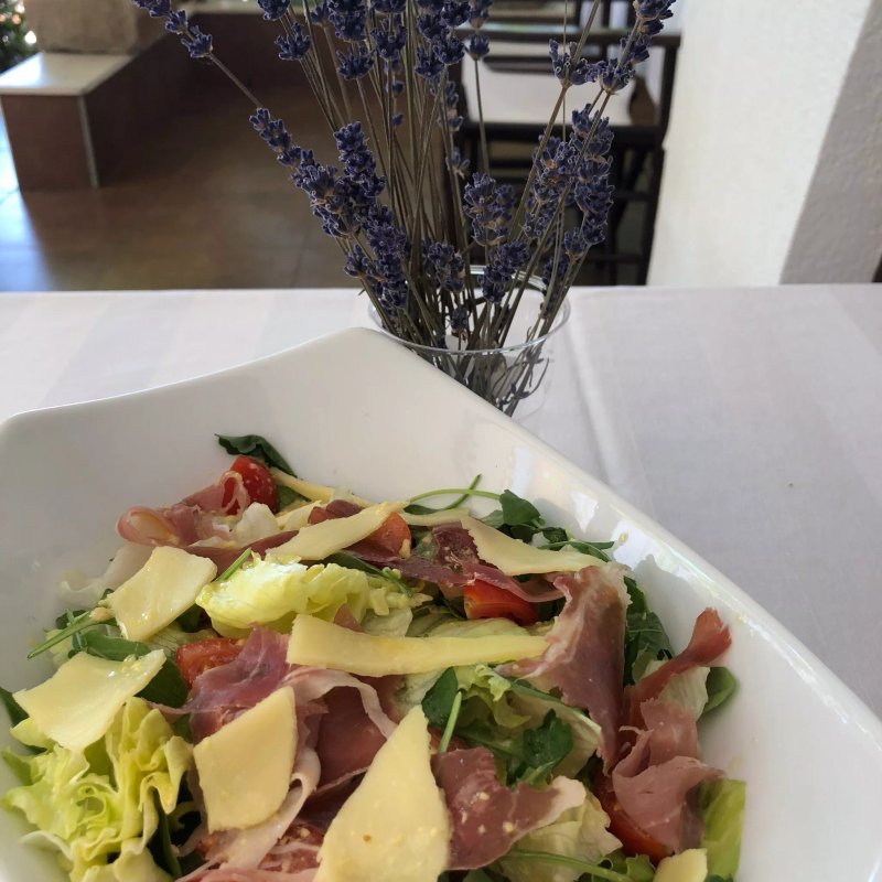 Antika Restaurant