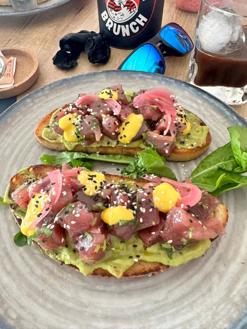 Almirante Brunch