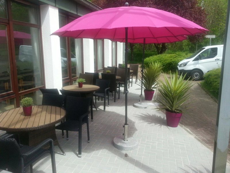 Kuchenbox - Bistro in Der Helenenhalle