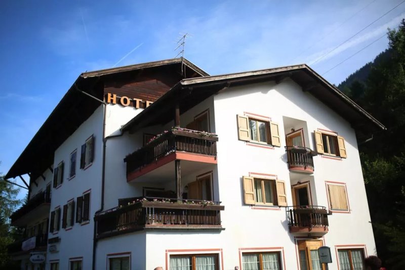 Piccolo Hotel