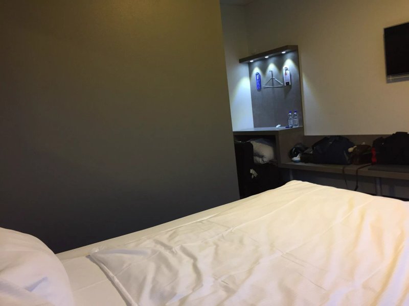 Road House Hotel