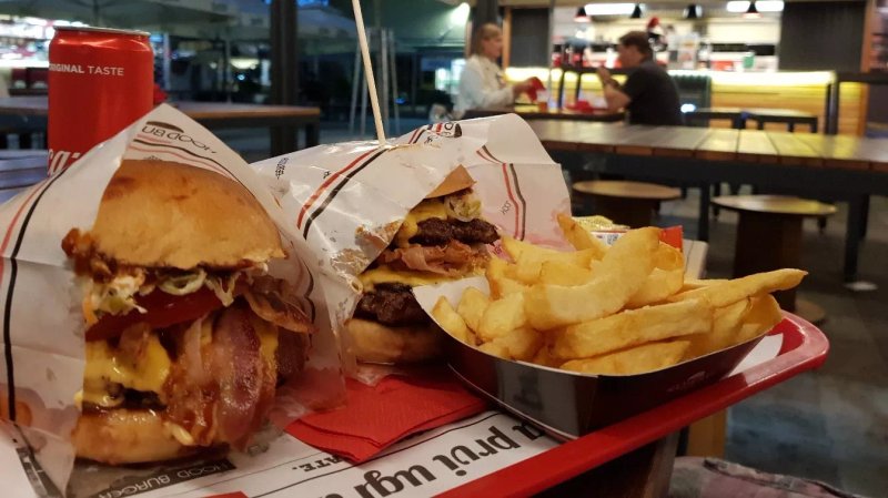 Hood Burger Center