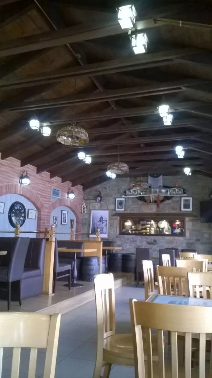 Del Lago Restaurant
