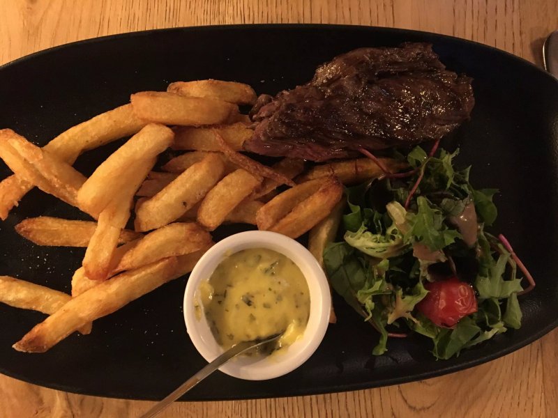 Le Piccadilly