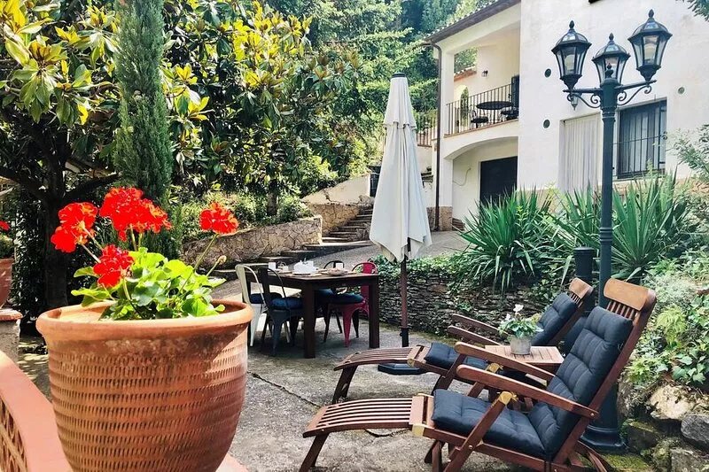 "Mas Blanc": to visit Barcelona in a different way. Your mediterranean refuge