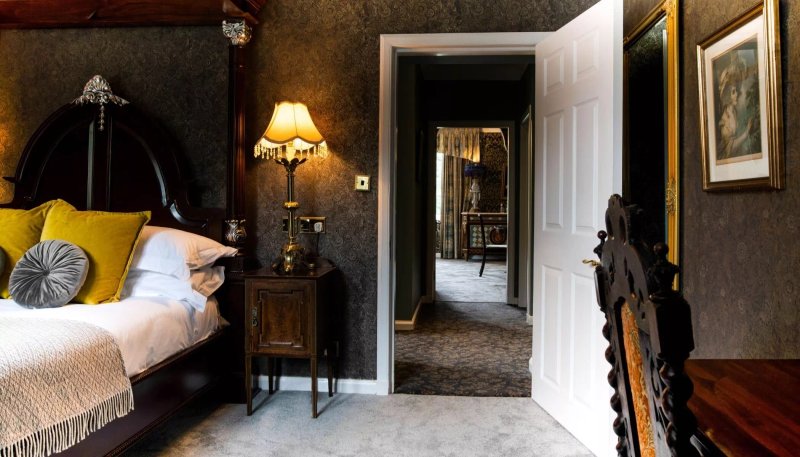 Melville Castle Hotel