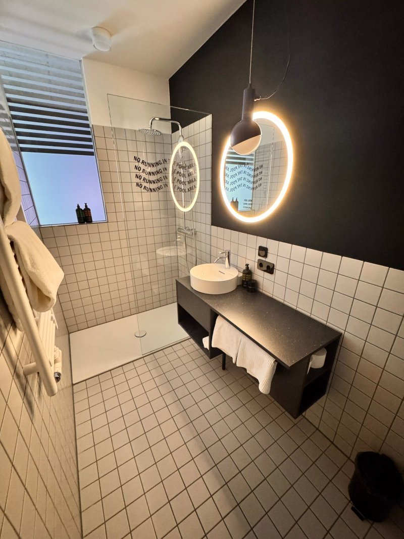 STAYERY Bielefeld Hauptbahnhof