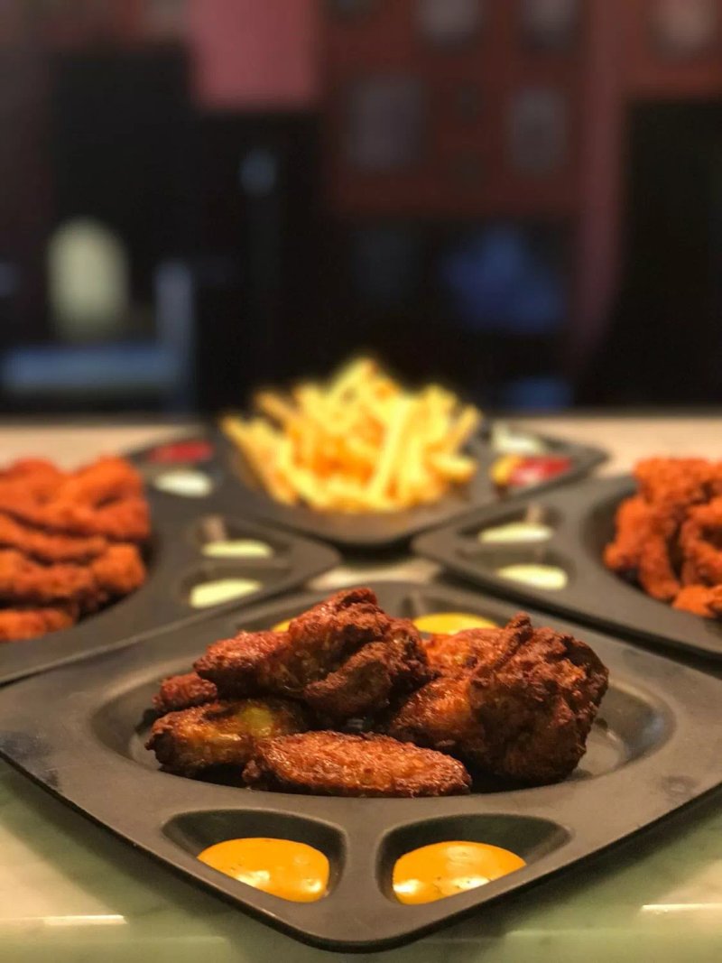 100 Montaditos