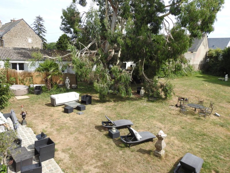 Domaine De La Bastille