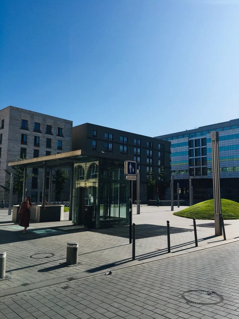 Square des commandos de France