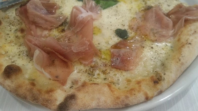 Pizzeria del Ponte