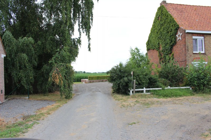 Ruisseau Farm Cemetery