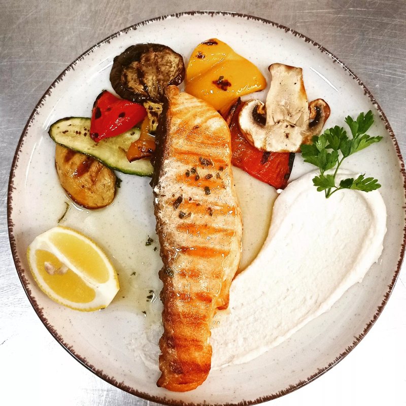 Dimitris Steak House