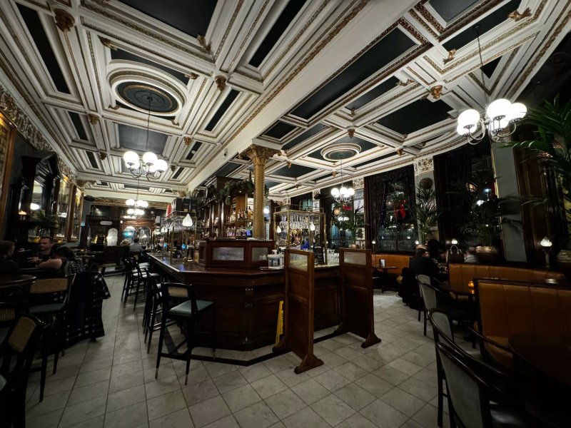 Cafe Royal