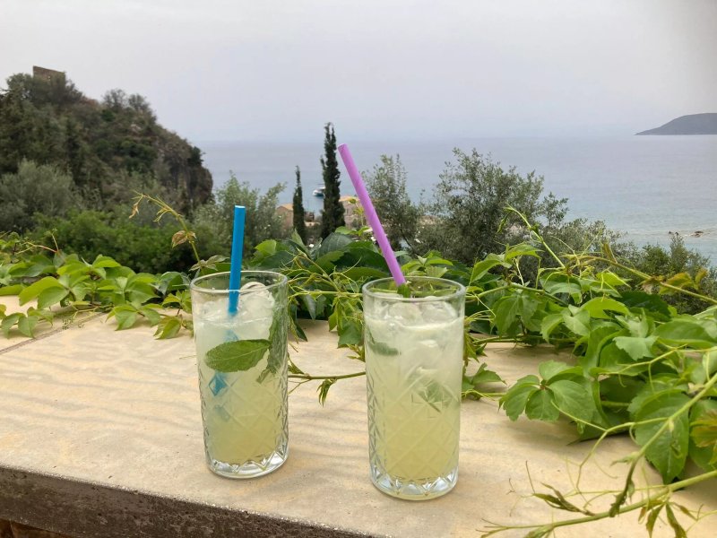 Diapori Suites Hotel