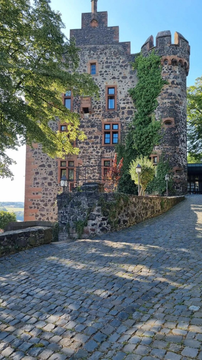 Hotel Burg Staufenberg