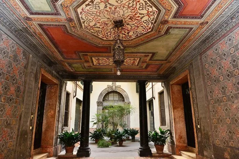 Suite della Scala entire apartment