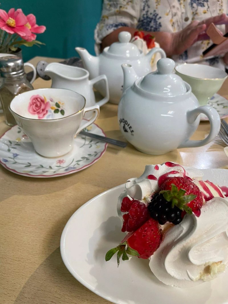 Border Meringues