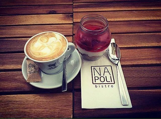 Bistro Napoli