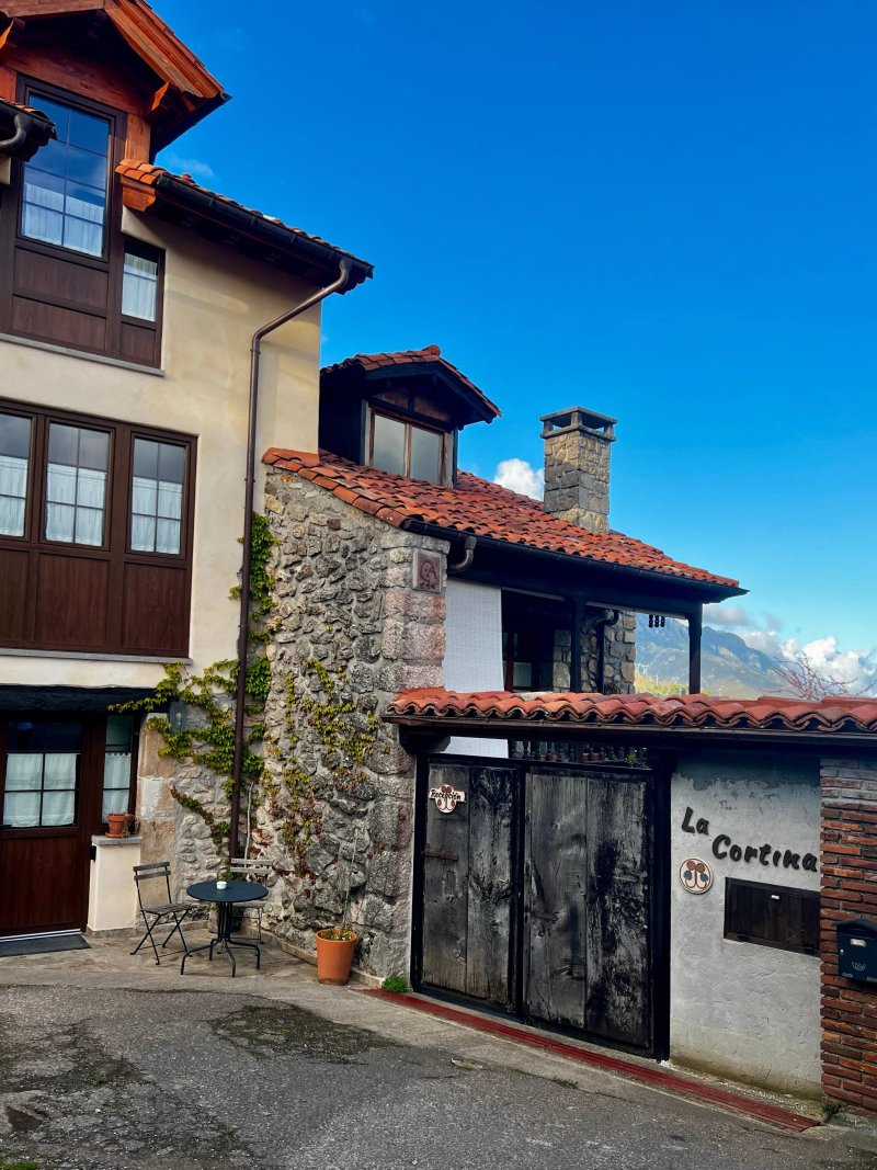 Casa Rural La Cortina