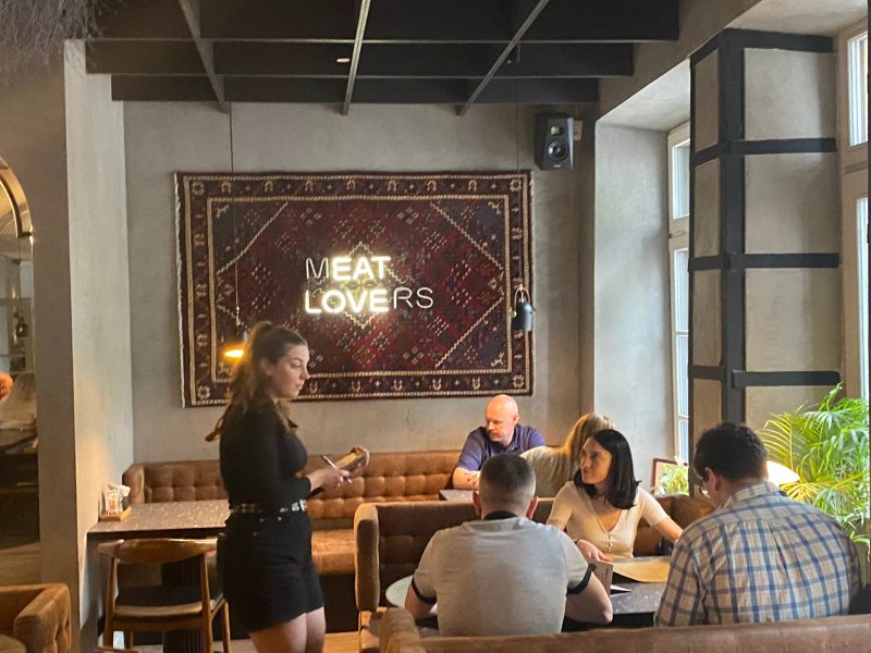 Meat Lovers Pub
