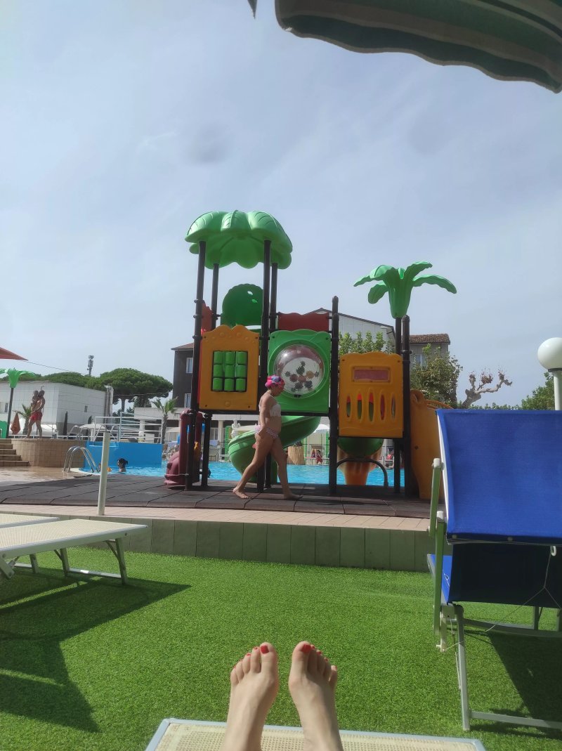 Color Perla Village