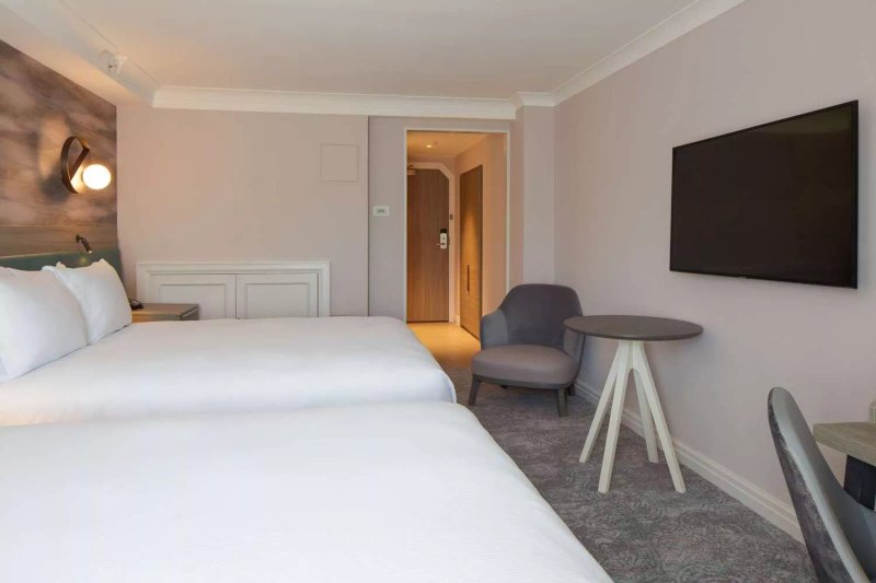 DoubleTree by Hilton Bath