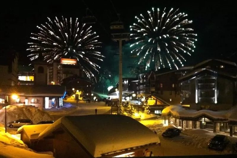 24 m2 studio facing south for 4 people in Val Thorens.