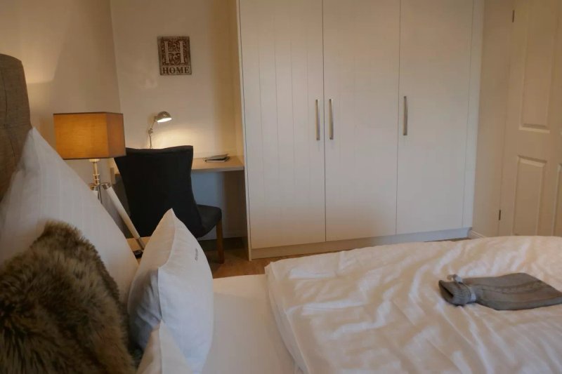 Weisse Villa am Meer