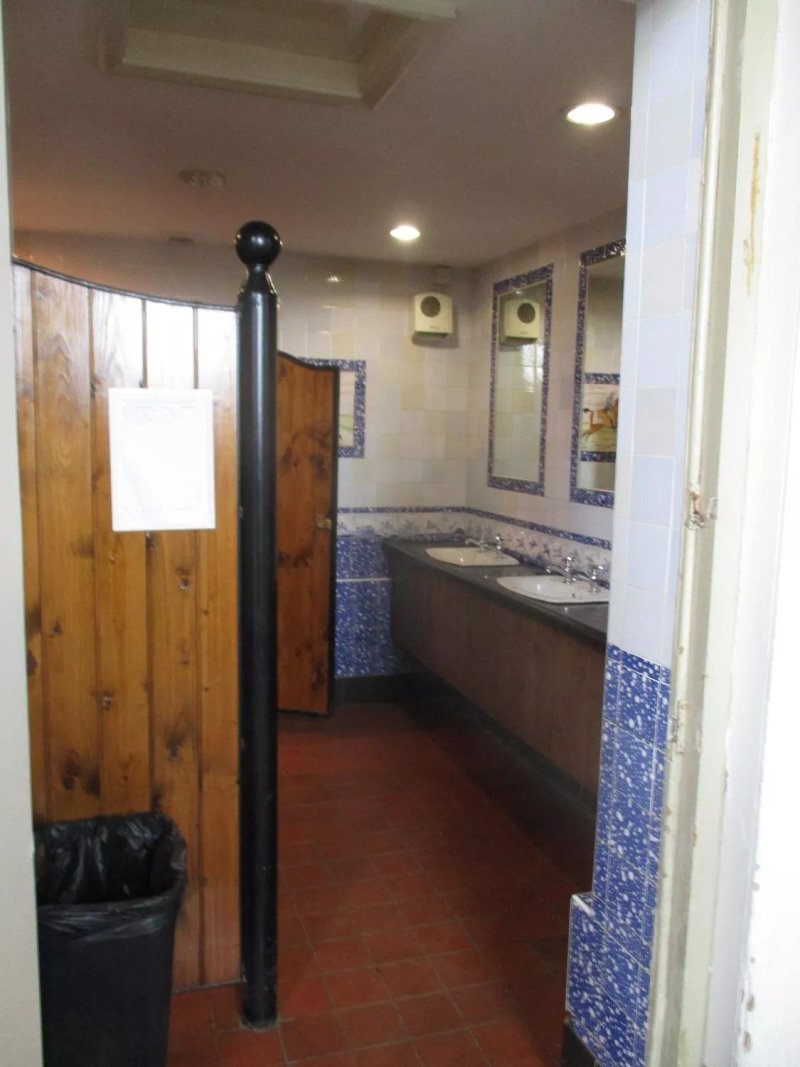 Carriage House Restaurant