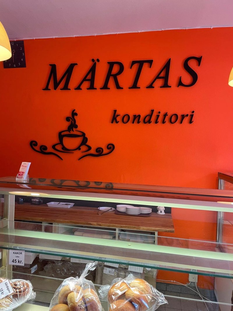 Marta's Confectionery HB