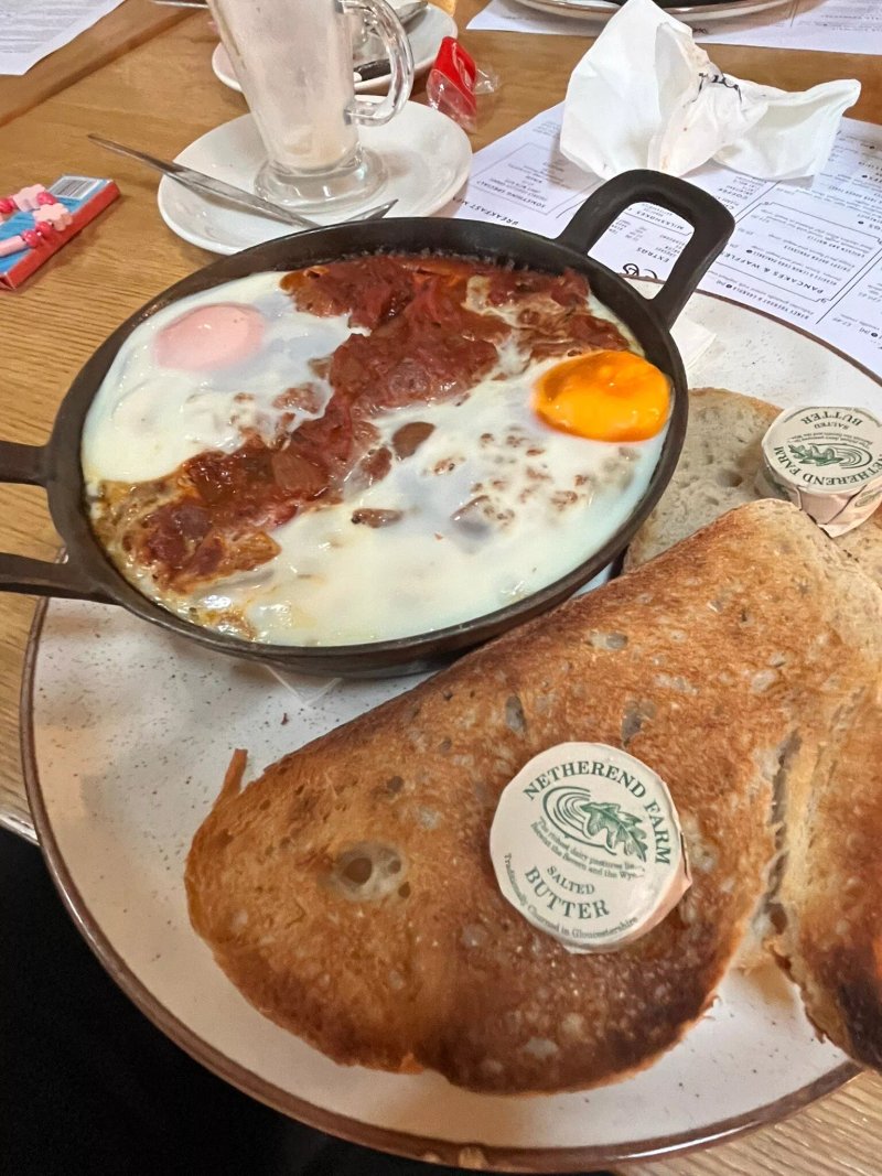 Restaurants & cafés