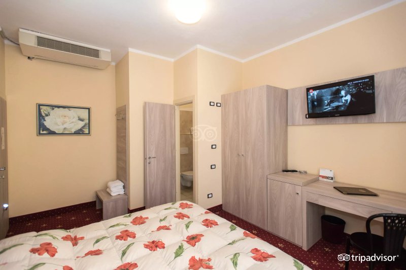 Hotel Perlage Florence