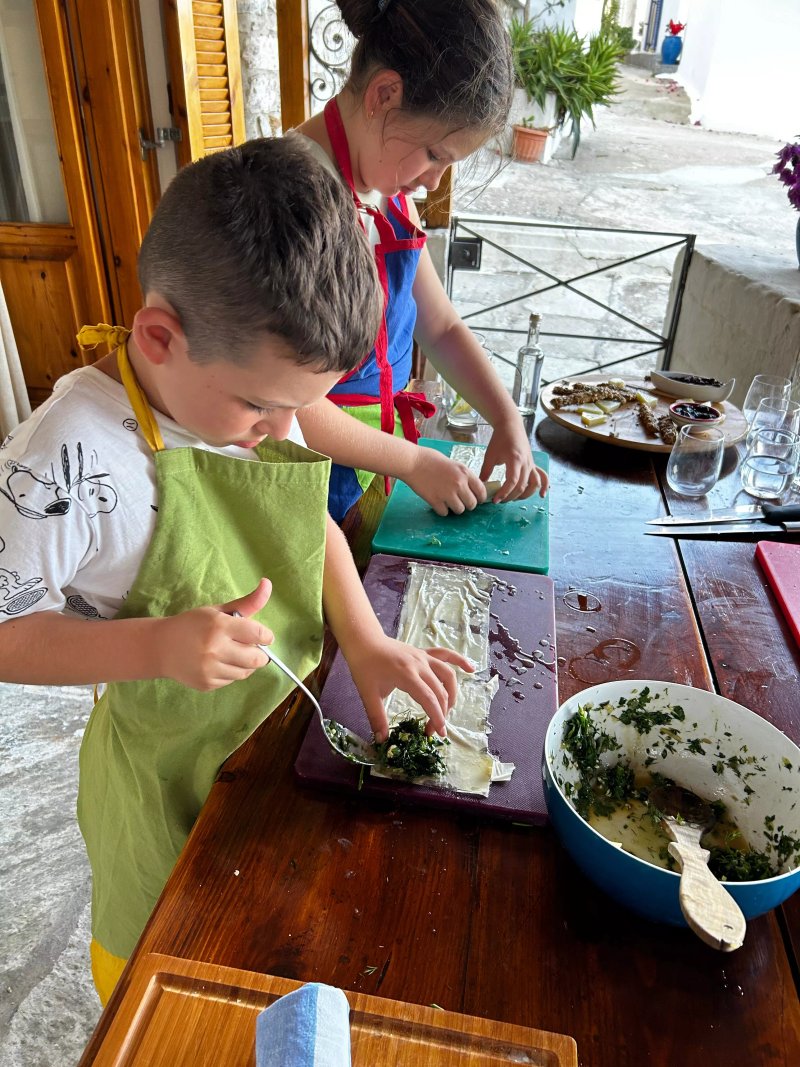 Cook With Thomai