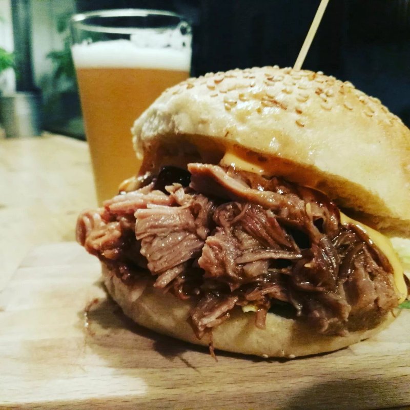 Black Sheep - Beer Store & Tea Room