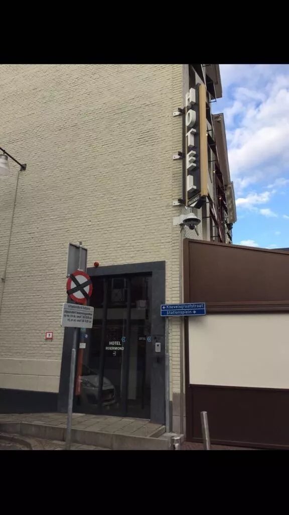Hotel Roermond Next Door