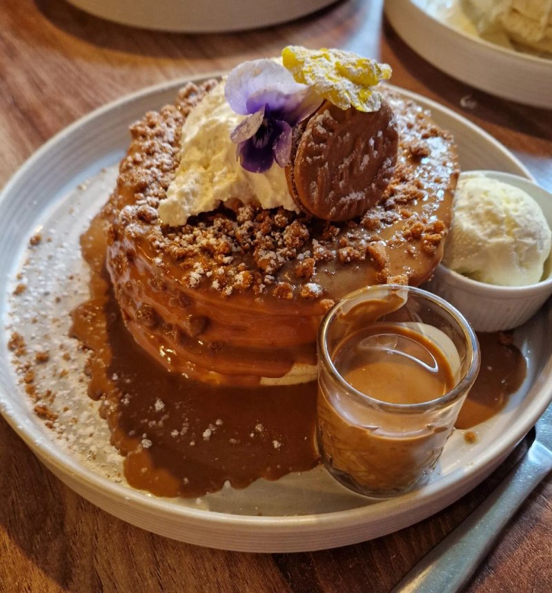 Bamboo Brunch & Cocktails