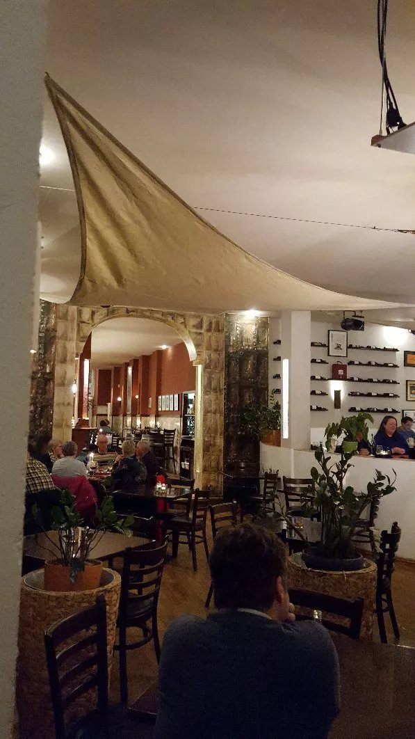 Tapas y Mas Tres